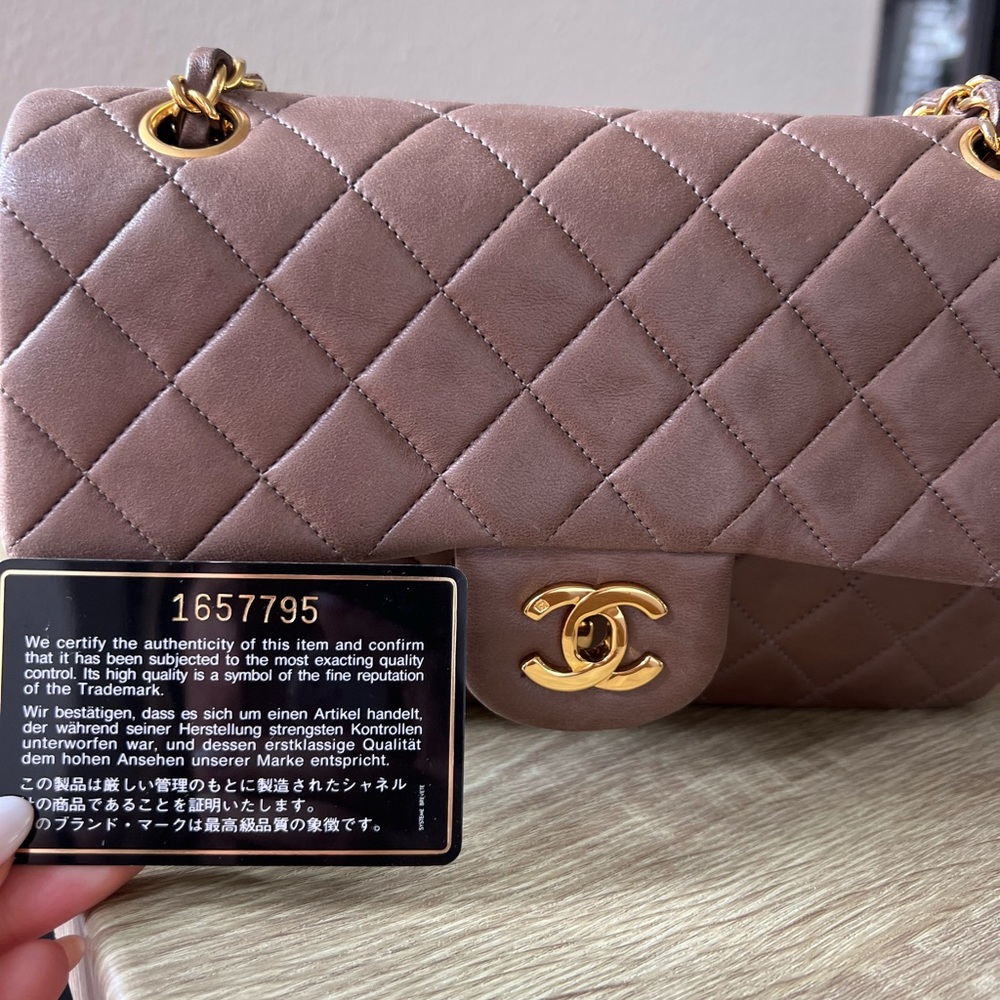 Vintage Chanel Classic Lambskin - Picture 9 of 13